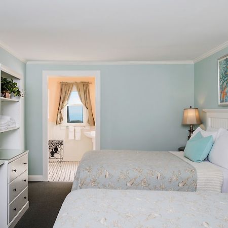 Madison Inn Oak Bluffs Bagian luar foto