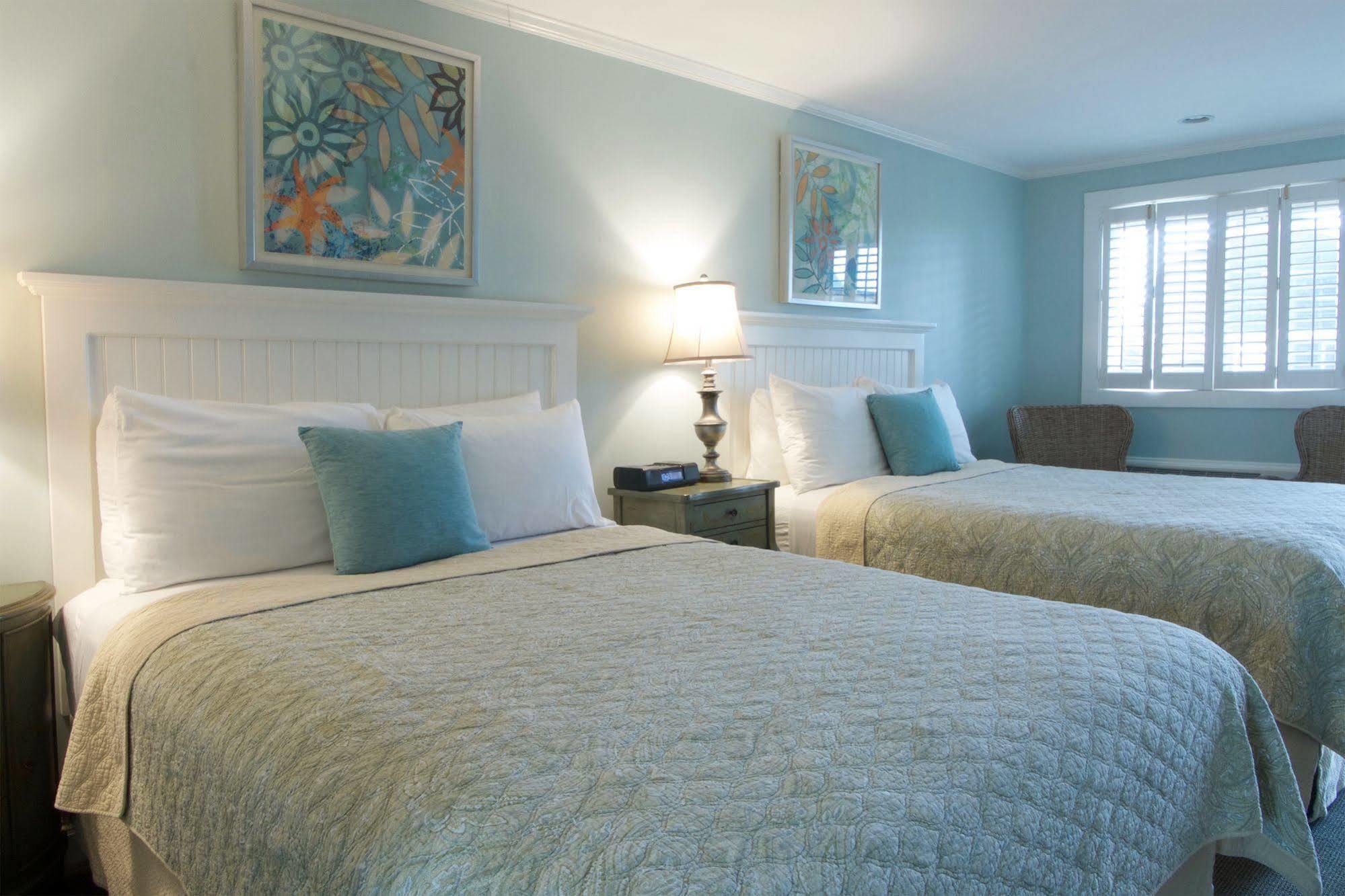 Madison Inn Oak Bluffs Bagian luar foto